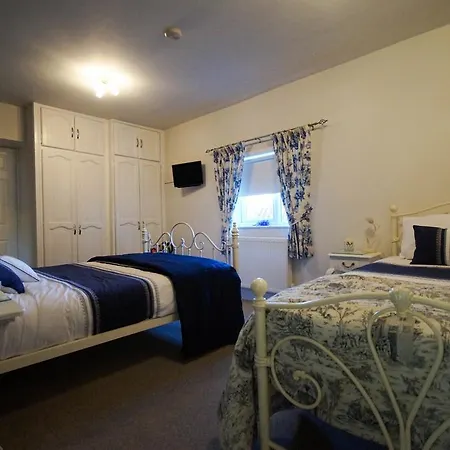 Fifth Milestone Bed & Breakfast