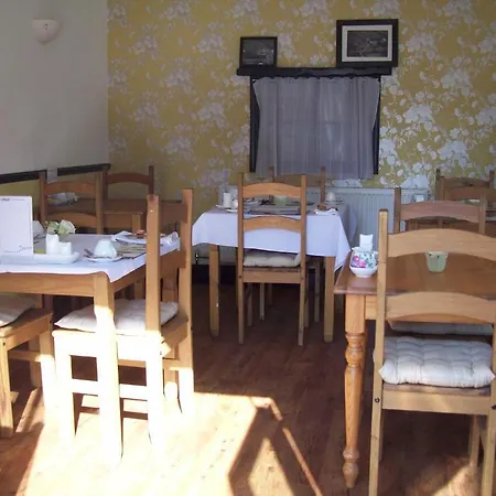 Bed & Breakfast Fifth Milestone 4*