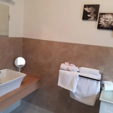Fifth Milestone Bed & Breakfast Dunnington (North Yorkshire)